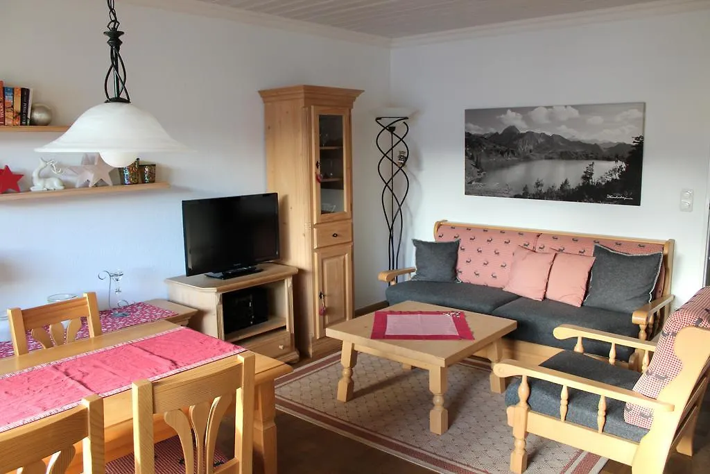 Oberstdorfer Bergwelt Kuschmann Apartment  Oberstdorf